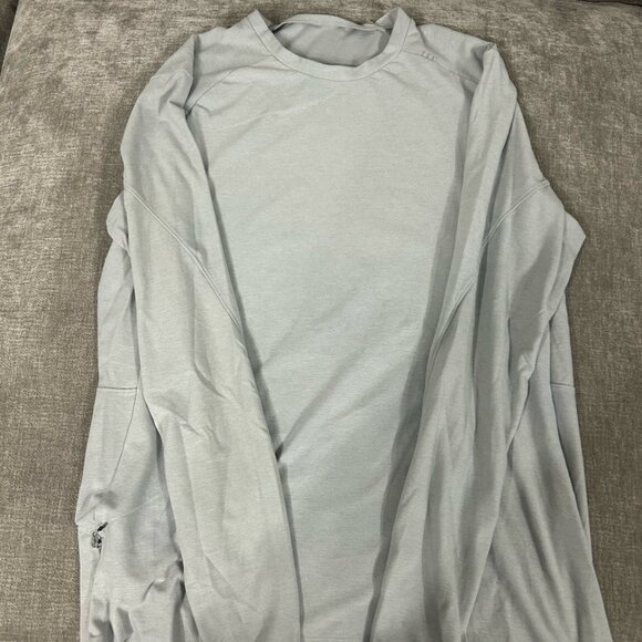 Men’s Lululemon Long Sleeve Shirt Bundle – Size XL – Gently Used - Picture 2 of 3